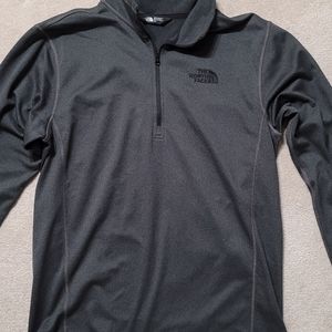 Men's 3/4 zip North Face Fleece/polyester top